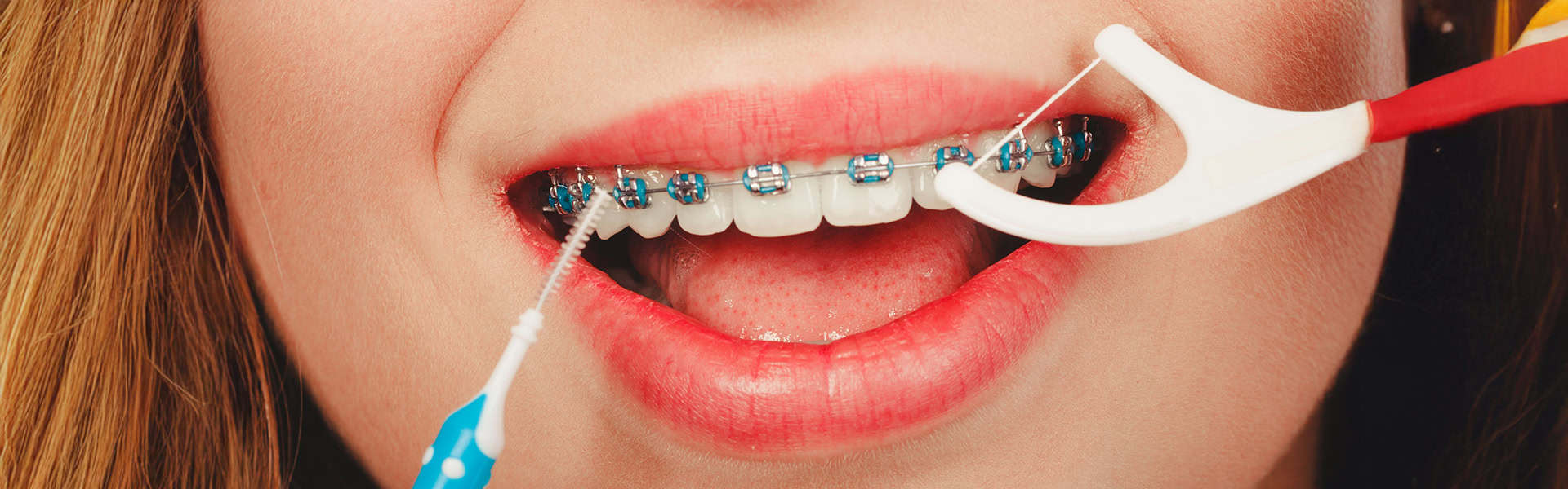 Learn How to Brush and Floss From an Orthodontic Expert, image size:1920x600